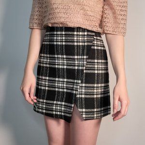 Preppy black and white plaid mini skirt - XS - Abercrombie and Fitch